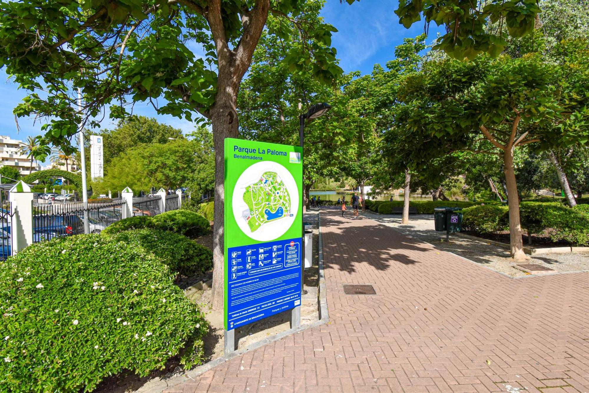 Urb Pueblo Del Parque, Luxury 2 Bedroom Apartment. Fantastic Central Location. Benalmádena Exterior foto